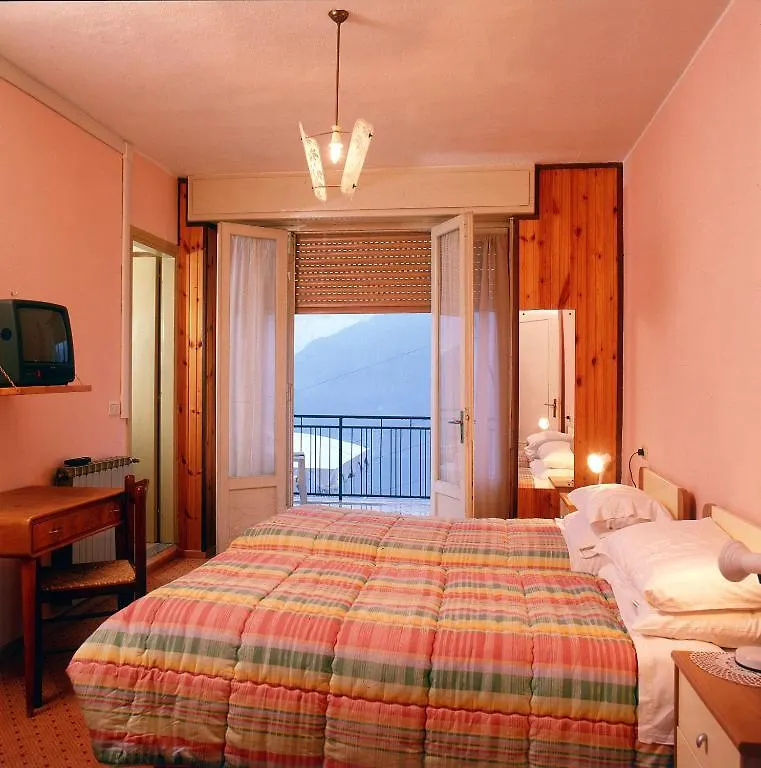 Hotel Poggio D'Oro Riva di Solto