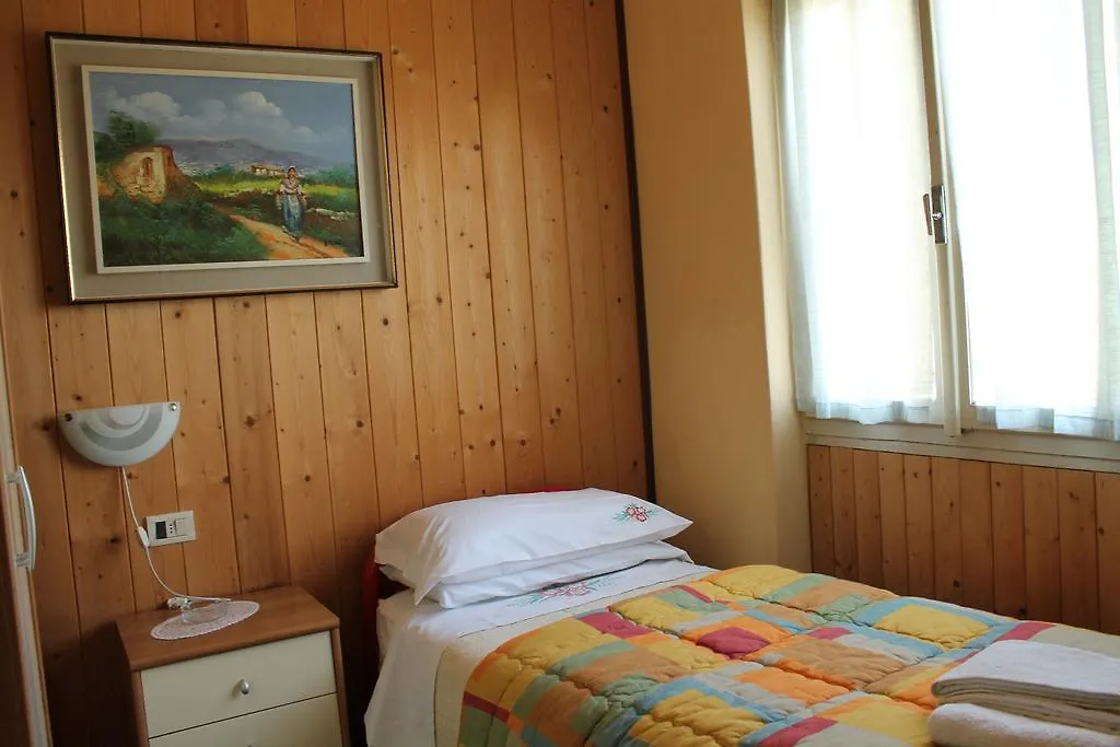 Hotel Poggio D'Oro Riva di Solto
